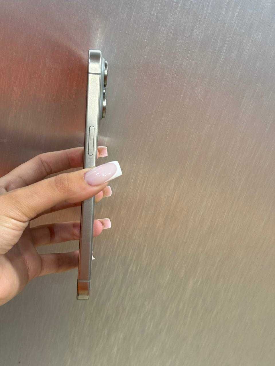 iPhone 15 Pro Max 256GB • Гарантія • Trade-In • Розстрочка •