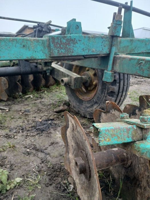 Продам робочу дискову борону