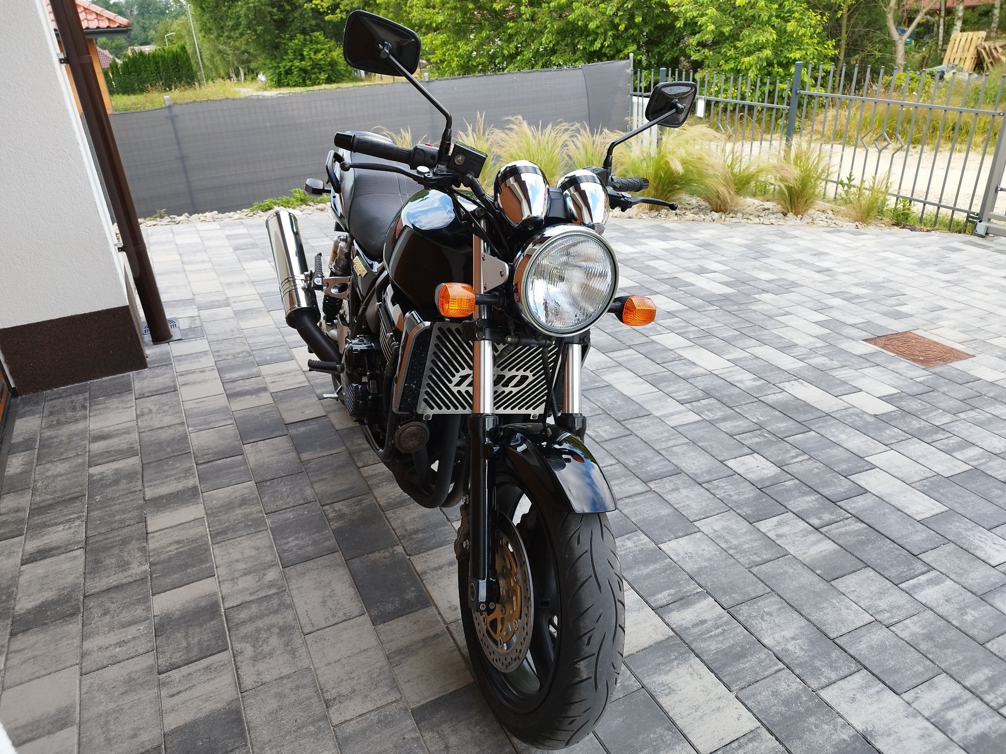 Kawasaki ZRX 1100 niski oryginalny przebieg  XJR GSX CB