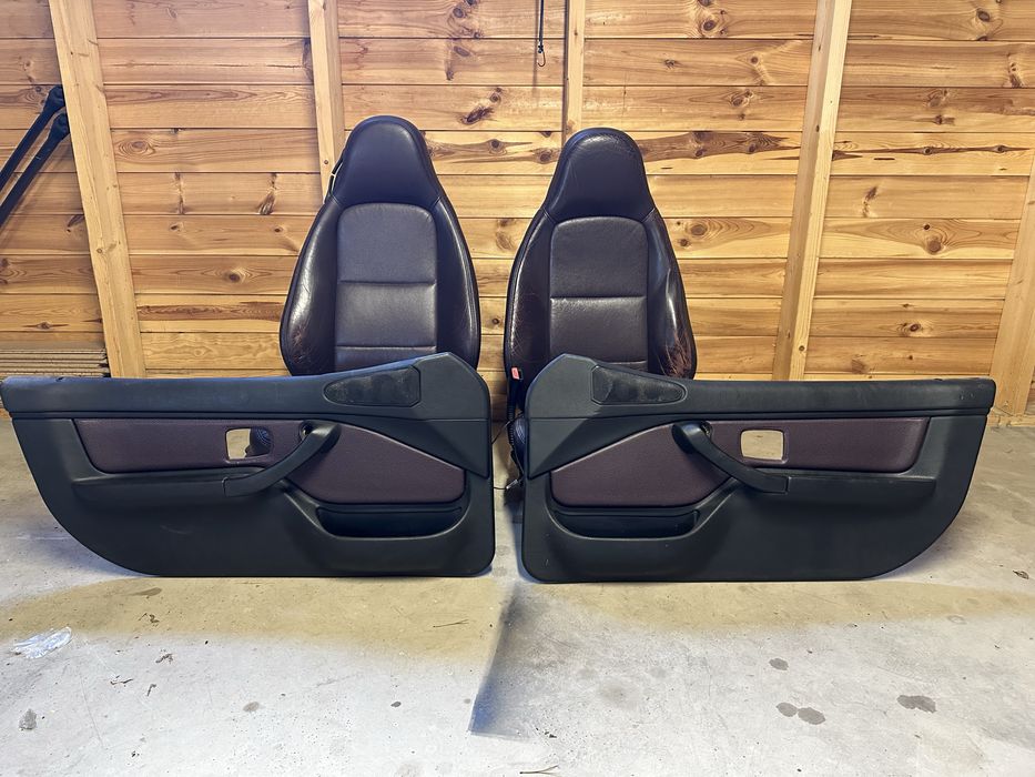 Fotele, wnetrze bmw z3 fioletowe