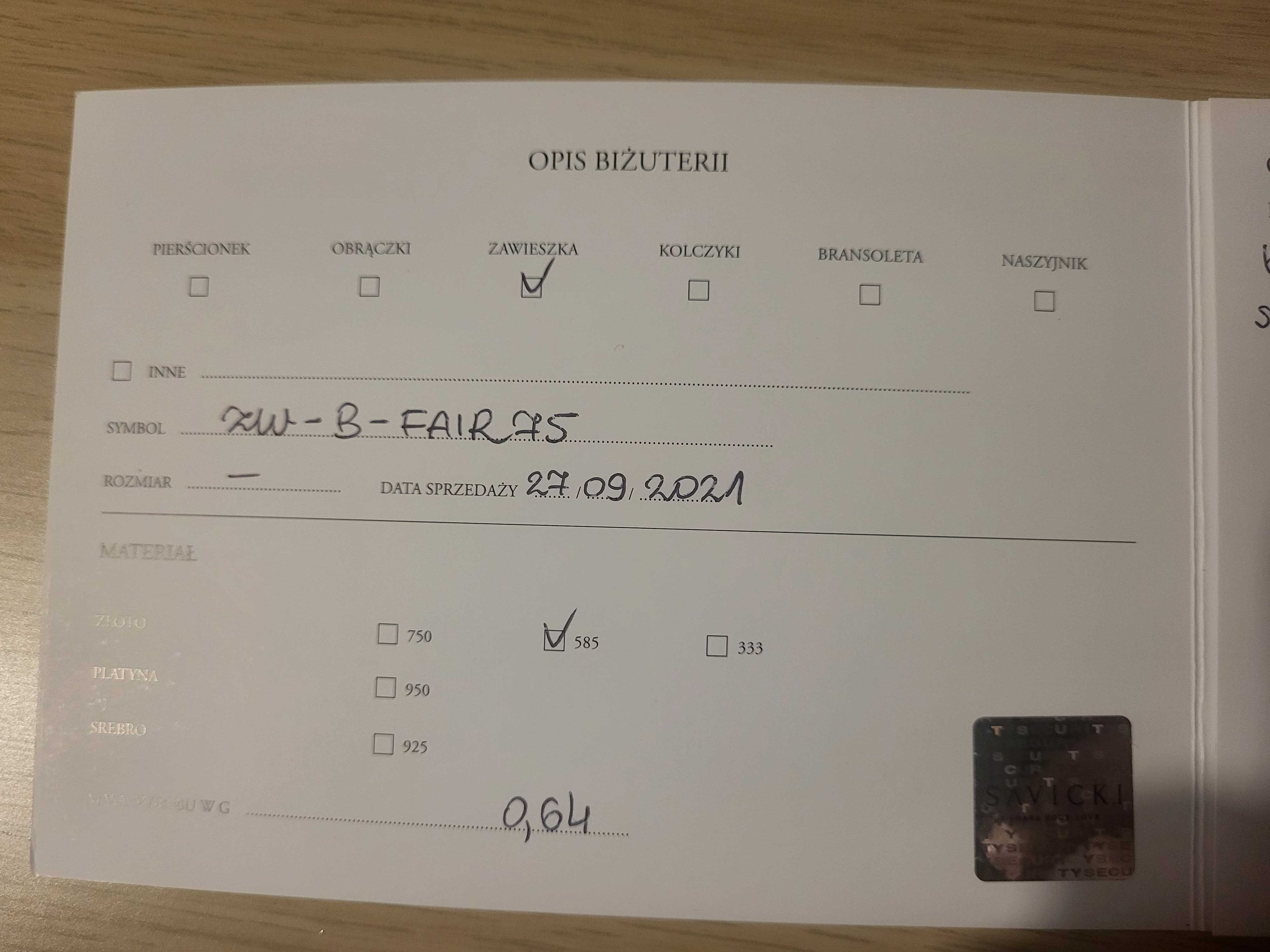 Pierścionek SAVICKI Biały szafir + szmaragd. rozmiar 20. Certyfikat.
