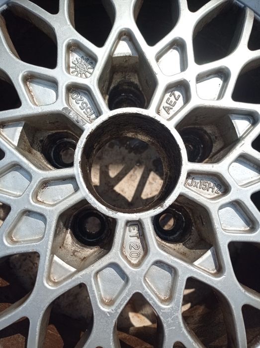 Диск AEZ R15 ET20 5*112