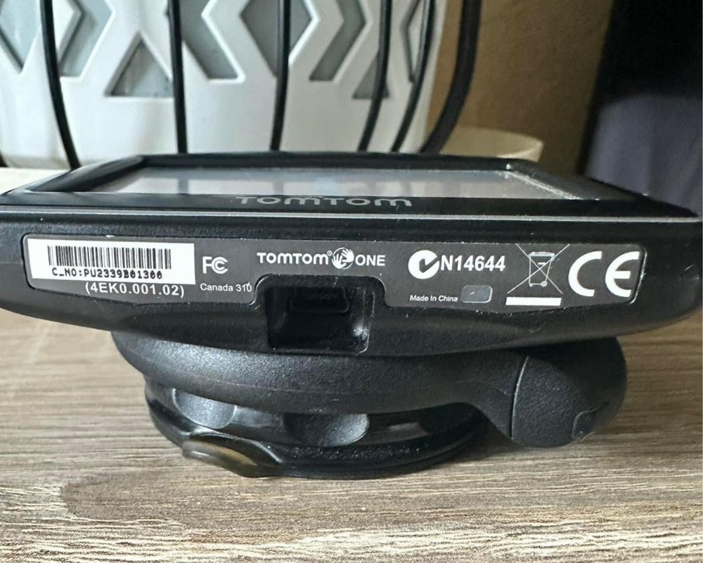 Nawigacja TomTom.