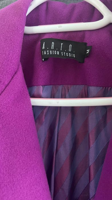 Демісезонне пальто