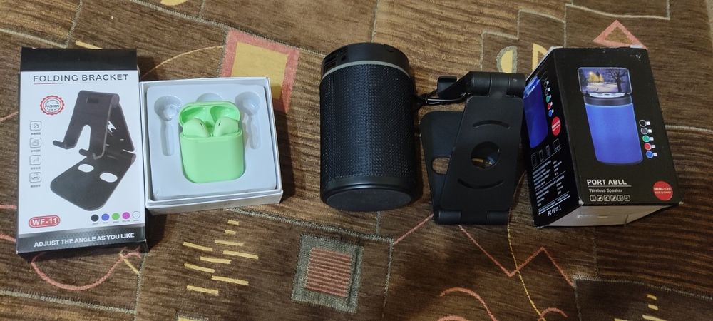 Навушники, колонка, підставка для телефону ОДНИМ ЛОТОМ