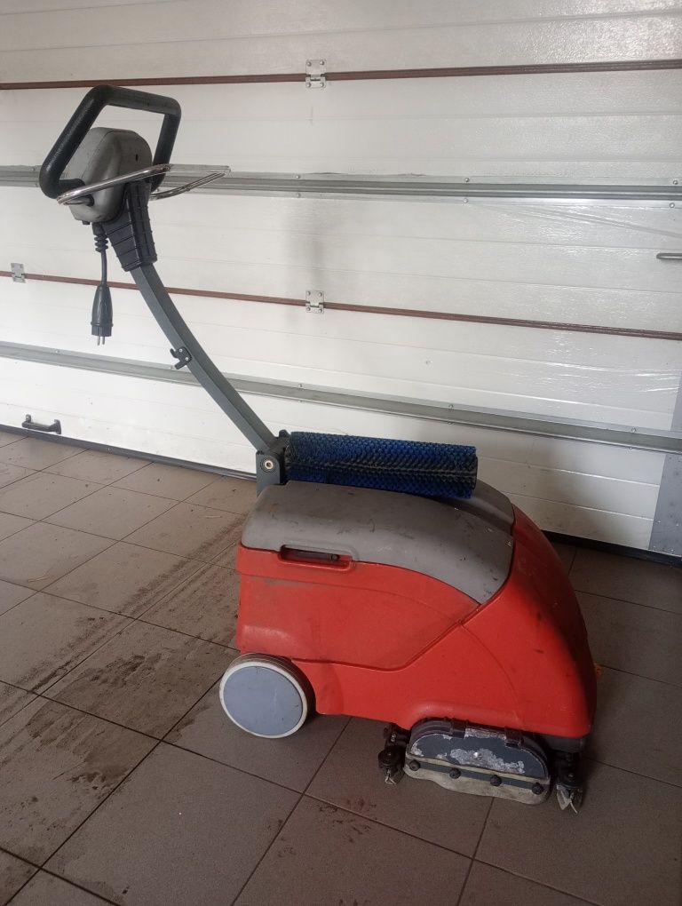 Szorowarka Hako Kakomatic E 10