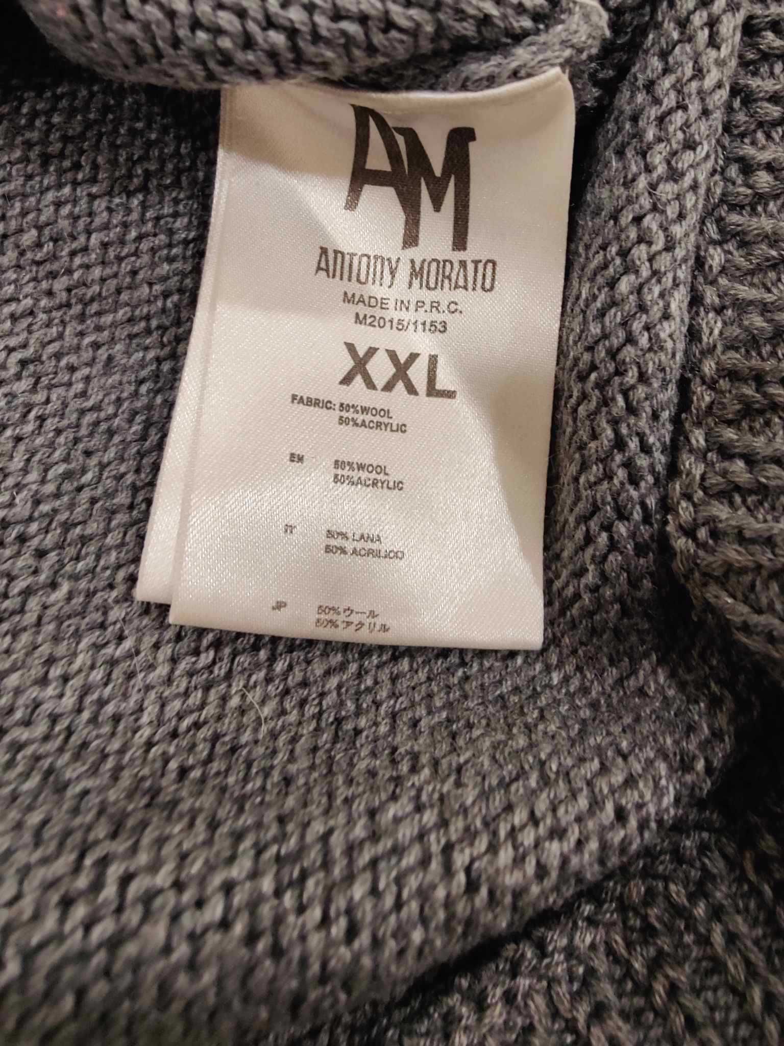 Camisola cinzenta Antony Morato tam. XL em bom estado