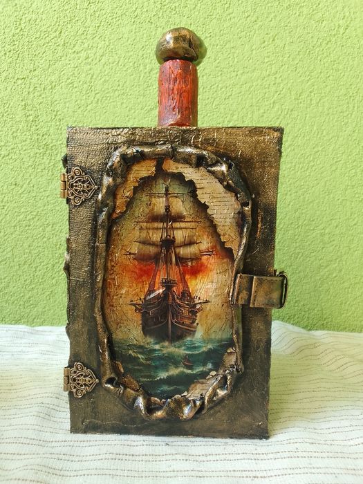 Книжка-пляжка із секретом