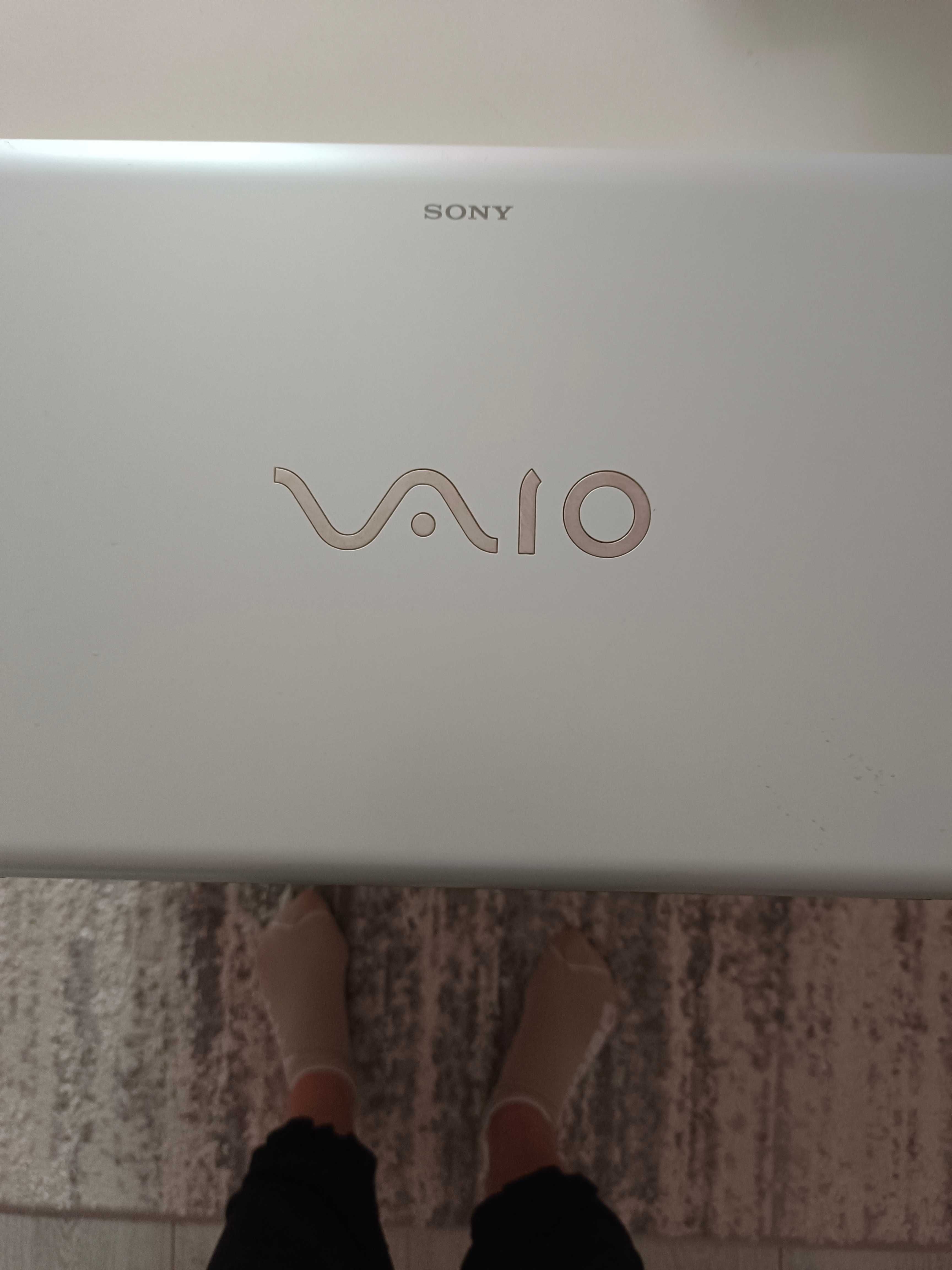 Sprzedam laptop Sony Vaio