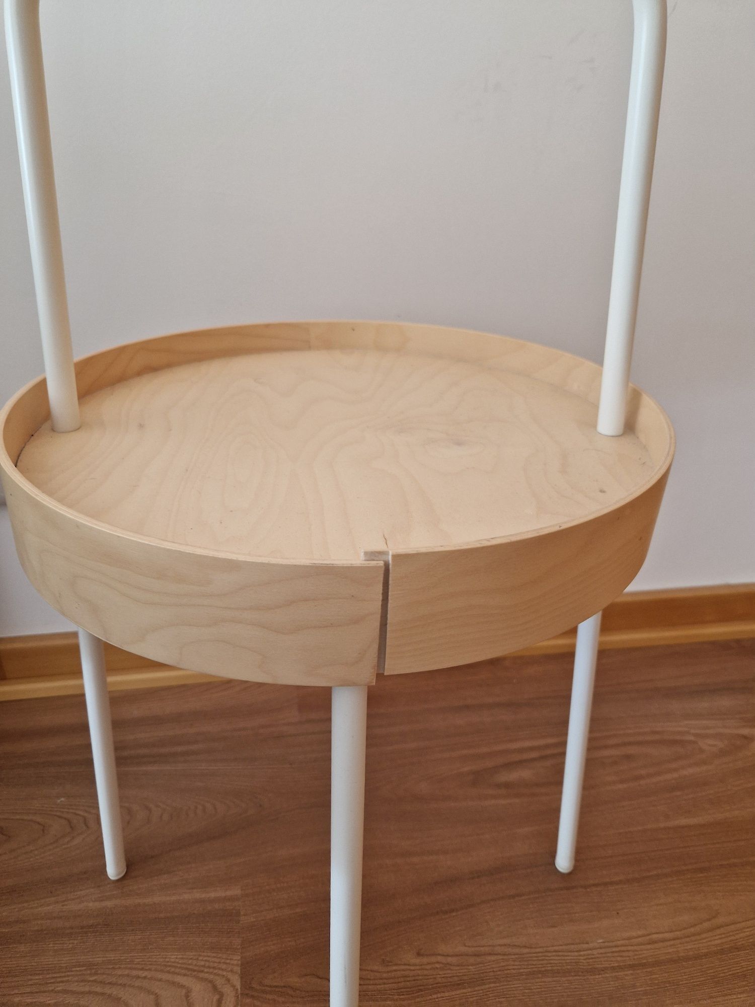 2 mesas de cabeceira/apoio IKEA BURVIK