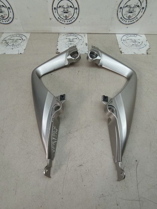 Pegas apoio traseiroHonda VFR800X