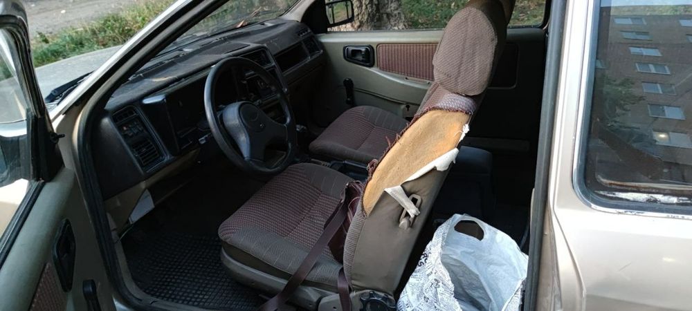 Авто Ford Sierra MK1