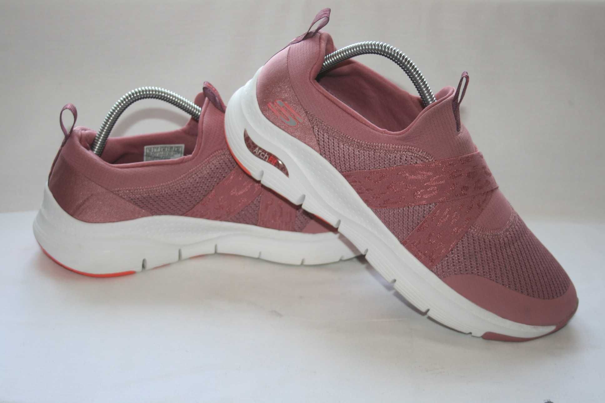 Мокасины жен.   Skechers  раз. 40 ст. 26.5 см.