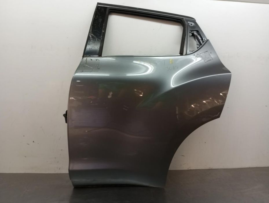 Porta trás esquerda NISSAN Juke (F15)