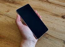 Протиударний смартфон Sharp M24 (2sim,4570ma,6.1" 120гц,IP68,6\128)