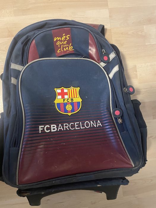 plecak na kółkach fc barcelona