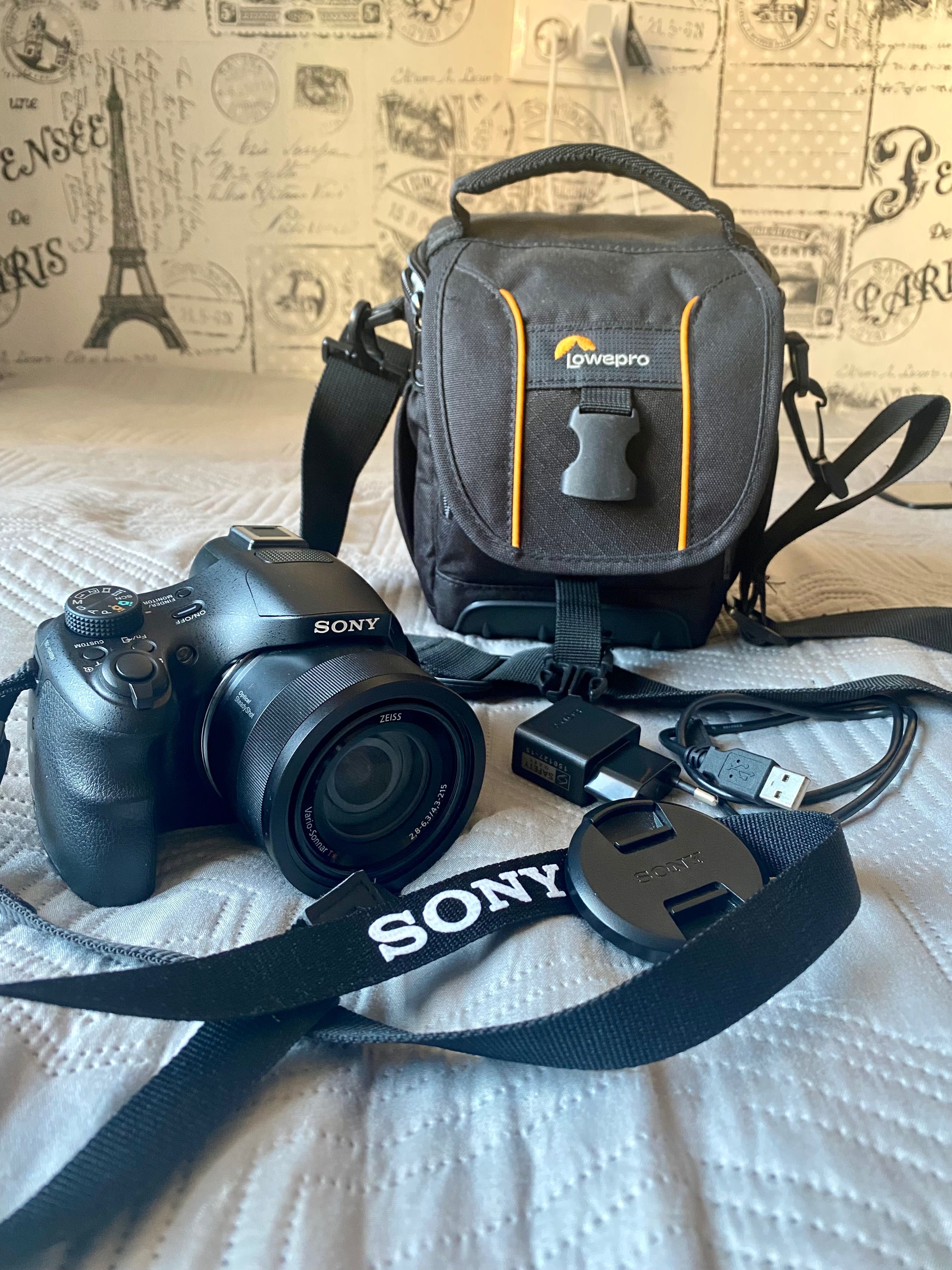 Камера  Sony HX400V с 50-кратним оптичним зумом