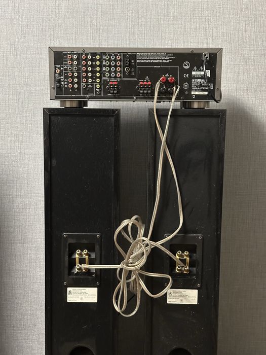 Акустика Hi-Fi класса Sven HP-830F.  Yamaha