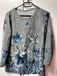 Sweter w kwiaty S/M
