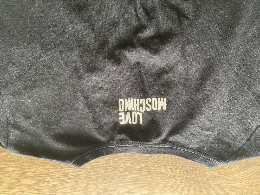 Bluzeczka  love Moschino  L