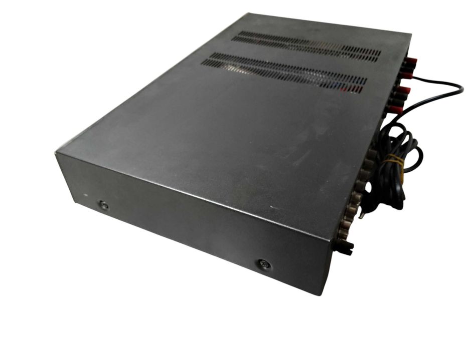 wzmacniacz  LUXMAN L-113A