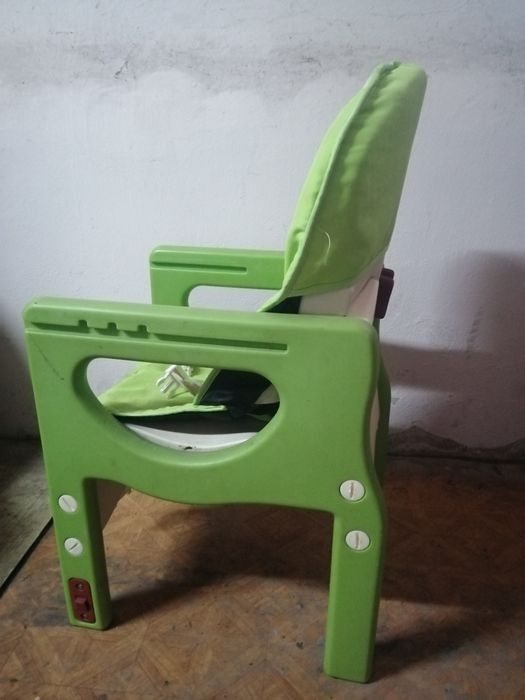 Fotelik do karmienia Arti