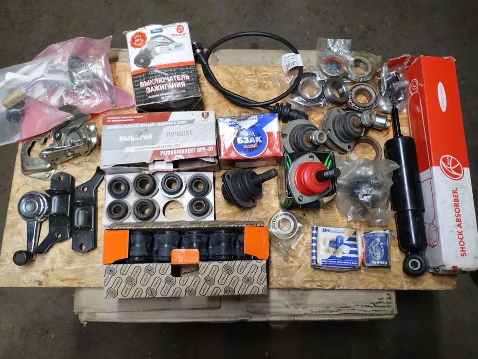 Продам шарові на Ваз 2101-07