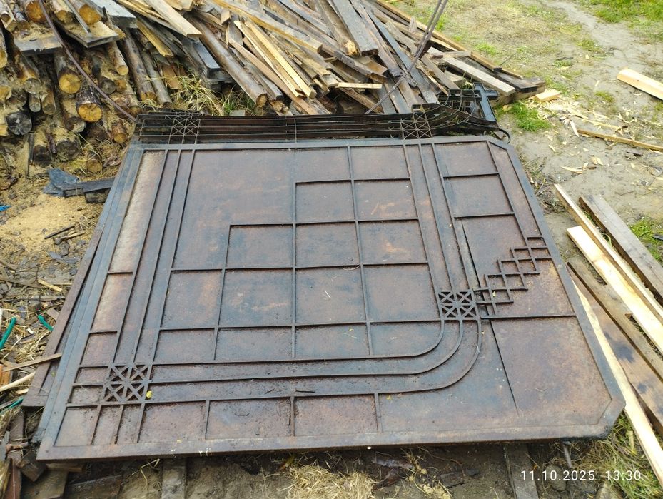 Ворота (брама) для заїзду на територію