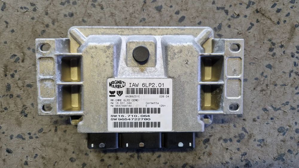 CITROEN C4 PEUGEOT 307 1.4 16V STEROWNIK SILNIKA 9654722780