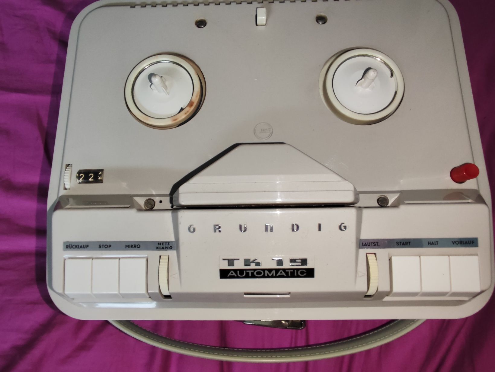 Magnetofon szpulowy Grundig tk 19 automatic a