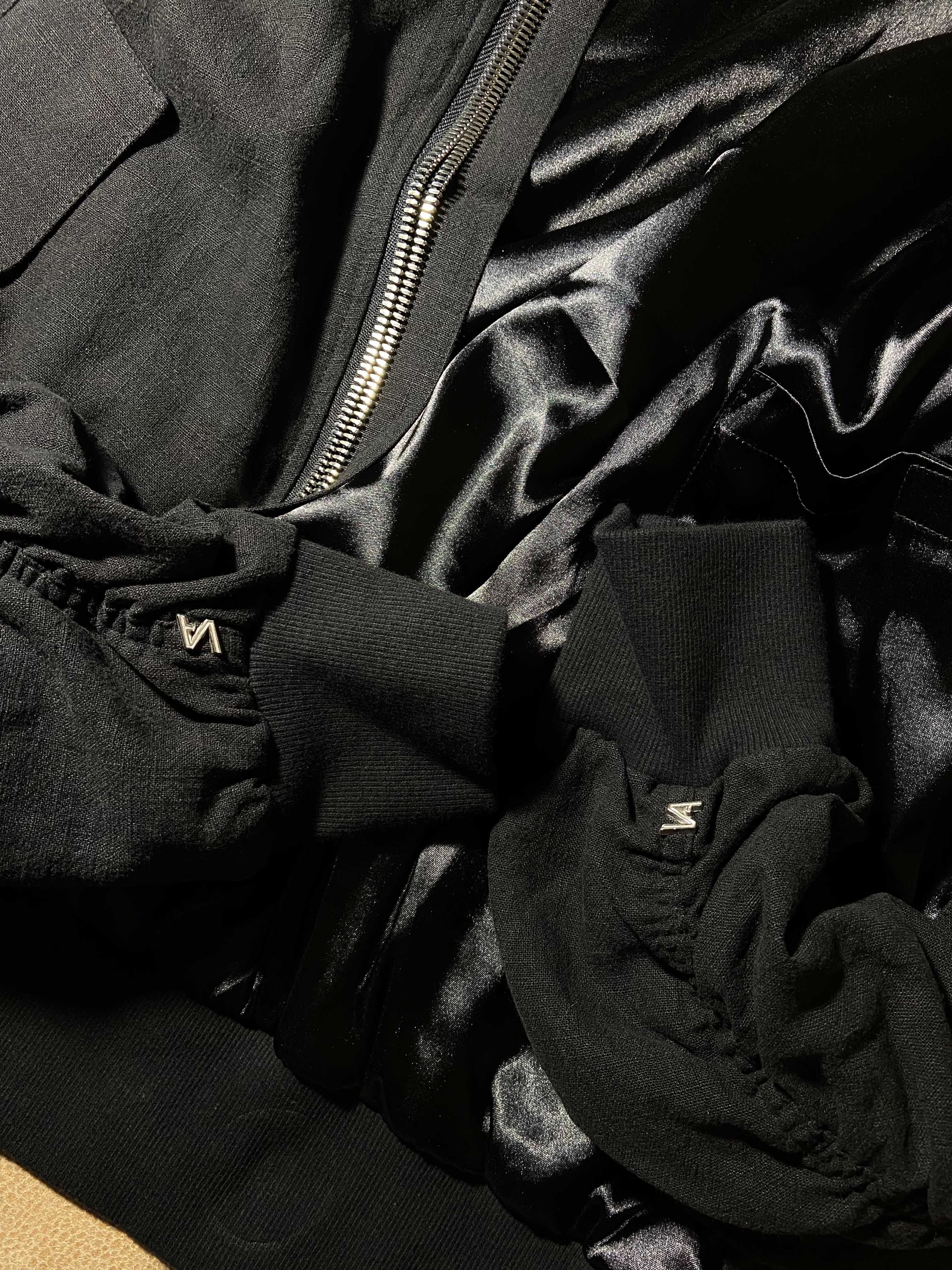 Vaipe black bomber Новий !