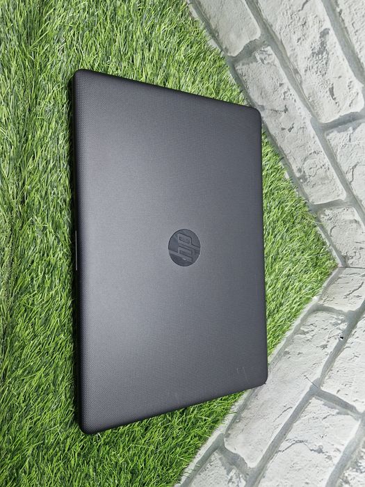 Магазин:HP 250 G6/Core i5-7200u/8gb/256SSD/Intel HD 620 2gb/Ноутбук.