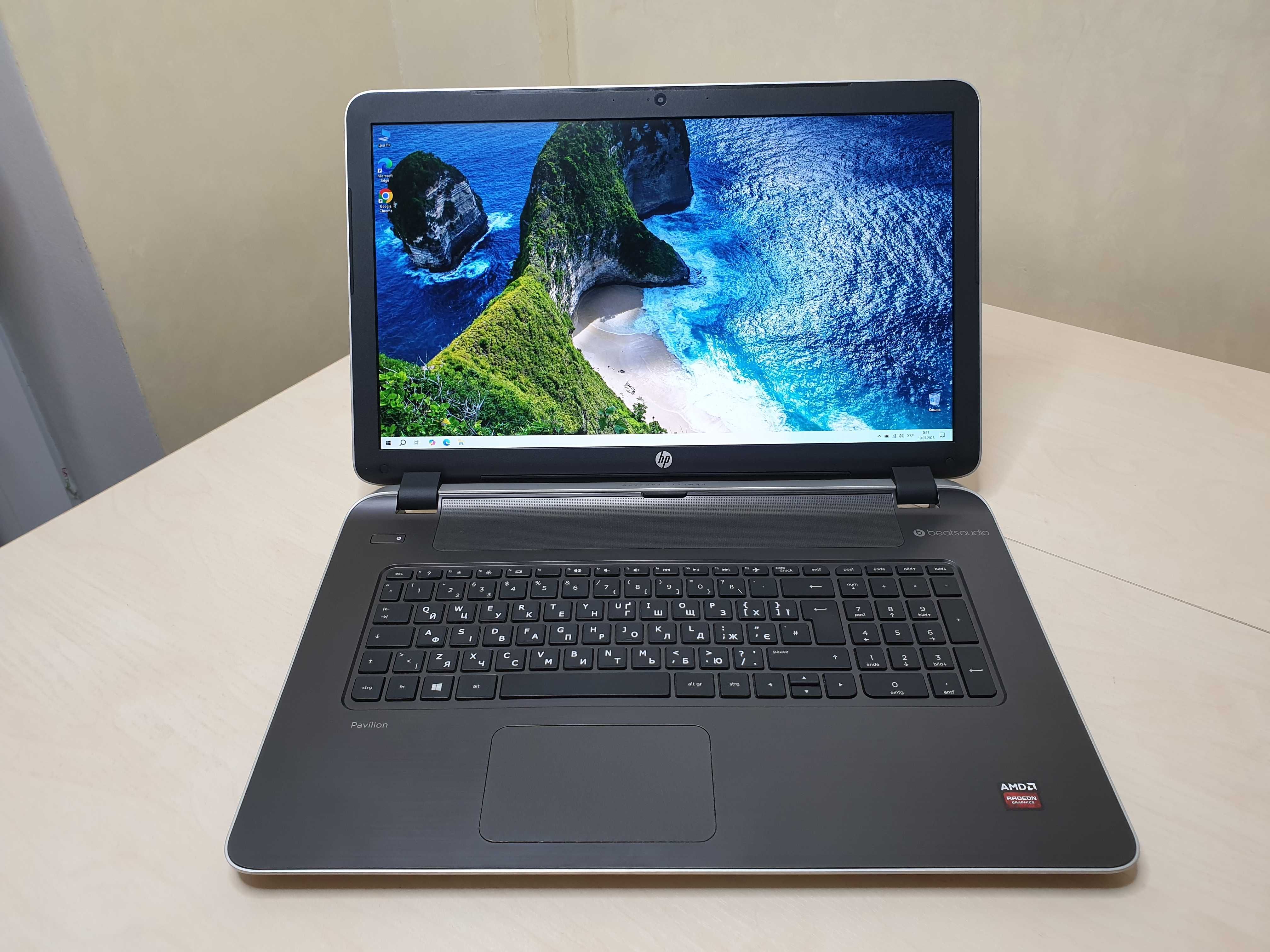Великий ноутбук HP / AMD A10 - 4 ядра / RAM 12 GB / Full HD / SSD 240