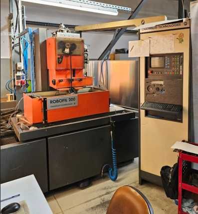 Elektrodrążarka drutowa Charmilles ROBOFIL 200