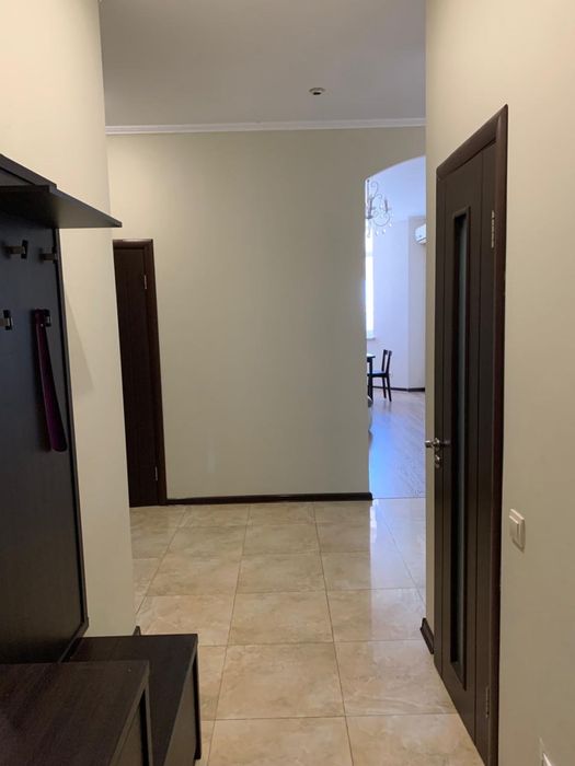 Генератор. Здається без комісії затишна, на сонячну сторону ЖК Митець