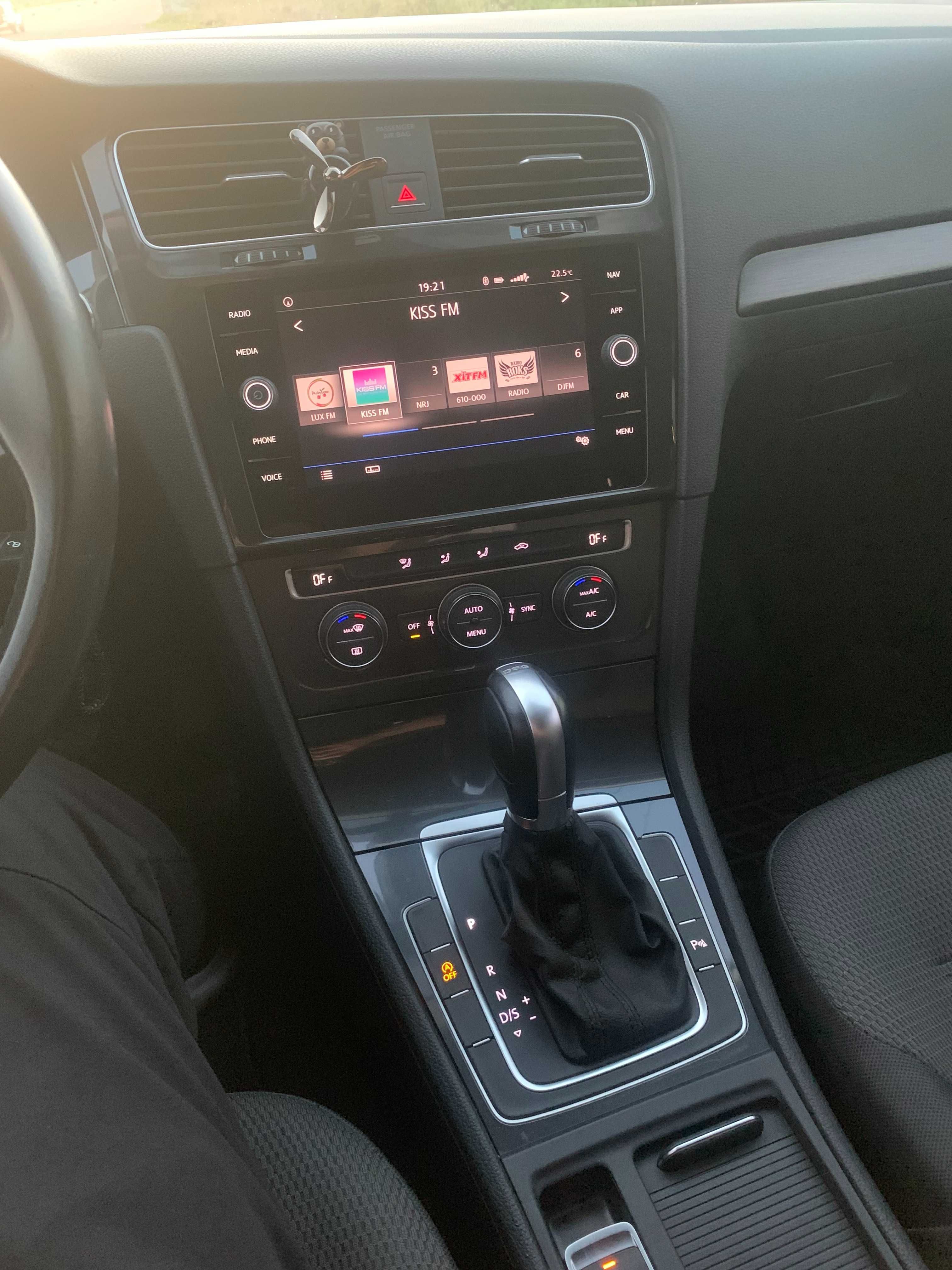 продам Volkswagen Golf 7