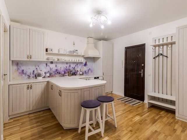 Центр міста! Оренда 2 кімн.квартири на пл.Міцкевича