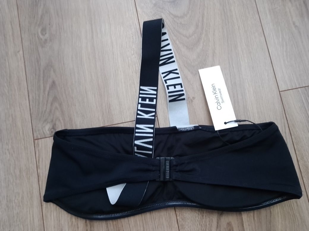 Biustonosz od stroju kąpielowego Calvin Klein M