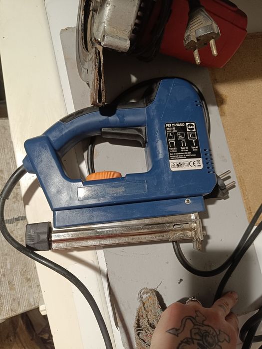 Zszywacz elektryczny Parkside