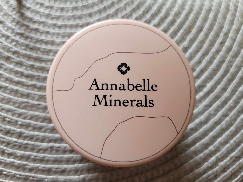 Podkład mineralny Annabelle Minerals Golden Fair duże opakowanie 10g!