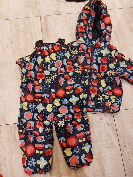 Sprzedam kombinezon zimowy rozmiar 86