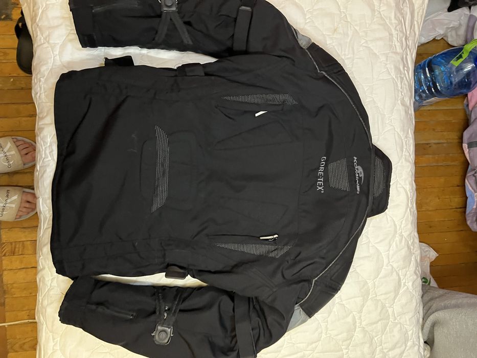 Мото куртка KOMINI