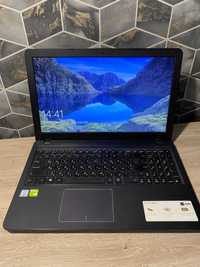 Asus Vivobook 15 Laptop x540ubr Core i3 /Nvidia MX110 /8 ОЗУ /SSD250 g