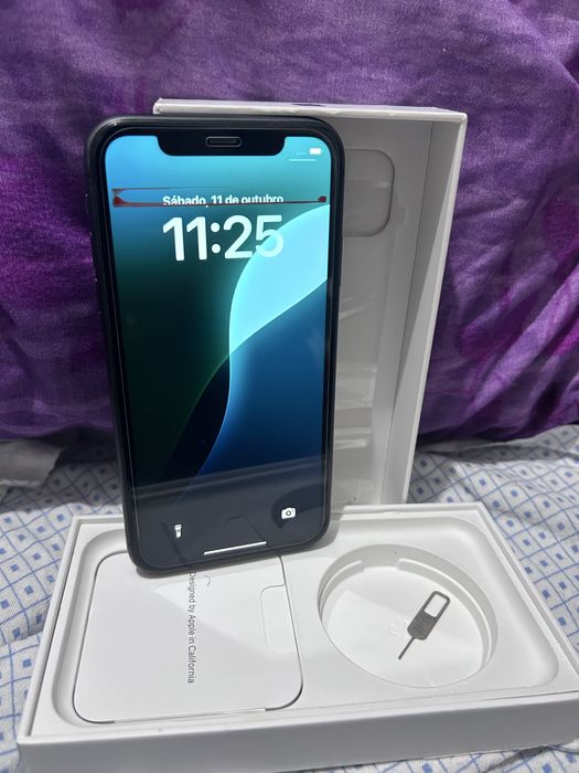 Iphone 11 preto 64GB