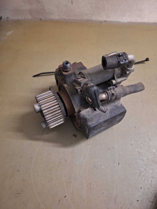 Pompa paliwa wtryskowa vw skoda seat 1.6 tdi continental