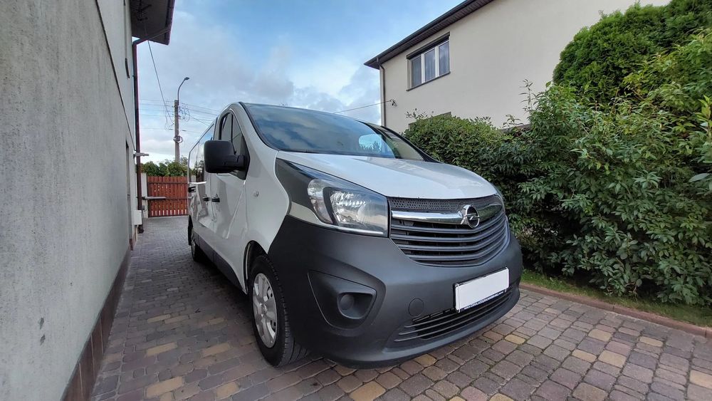 Opel Vivaro 1.6d 120KM LONG 9_Osobowy Tempomat Bluetooth Z_Austrii