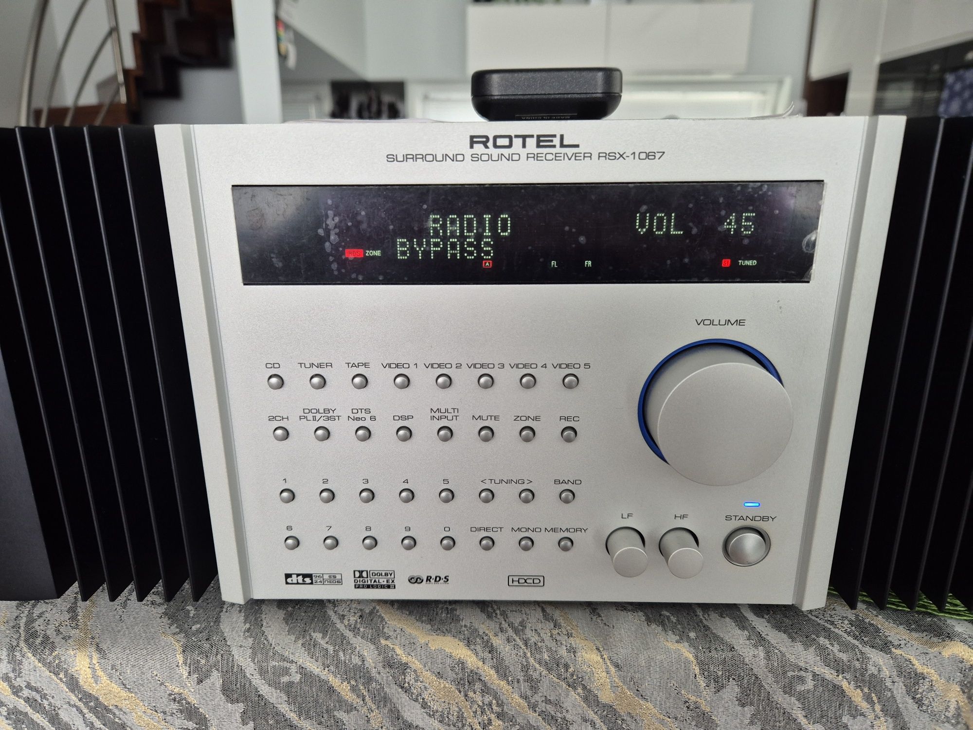 ROTEL rsx  1065 Surround Sound.