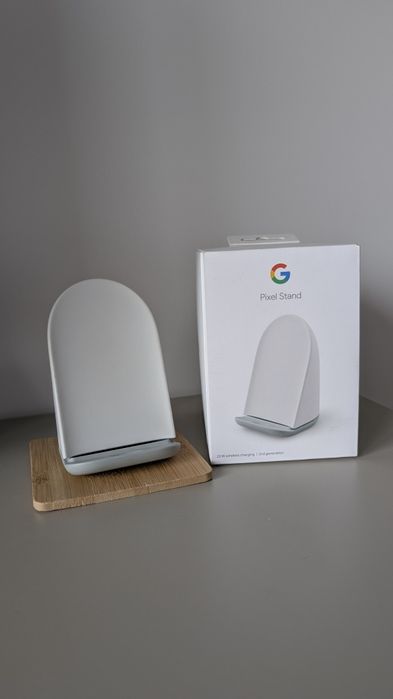Google Pixel Stand 2. Generacja , ładowarka indukcyjna Pixel