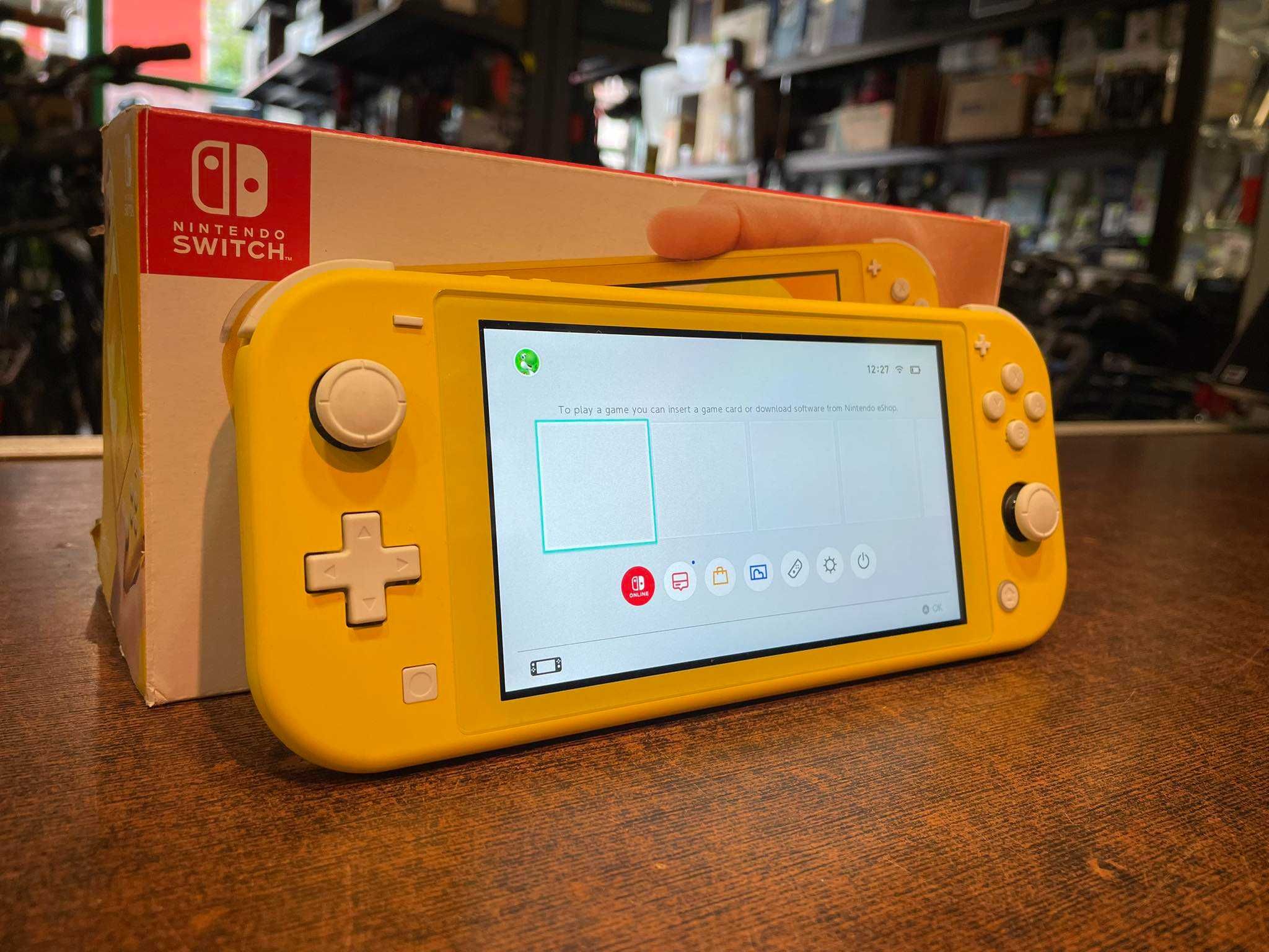 Konsola NINTENDO Switch Lite Żółta