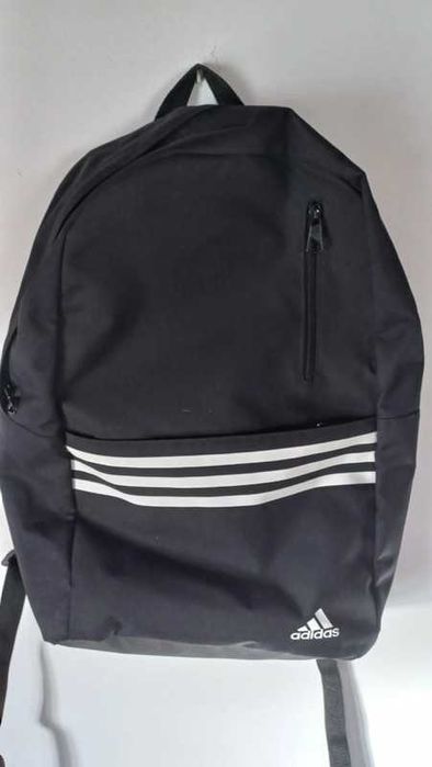 Mochila Adidas como nova!